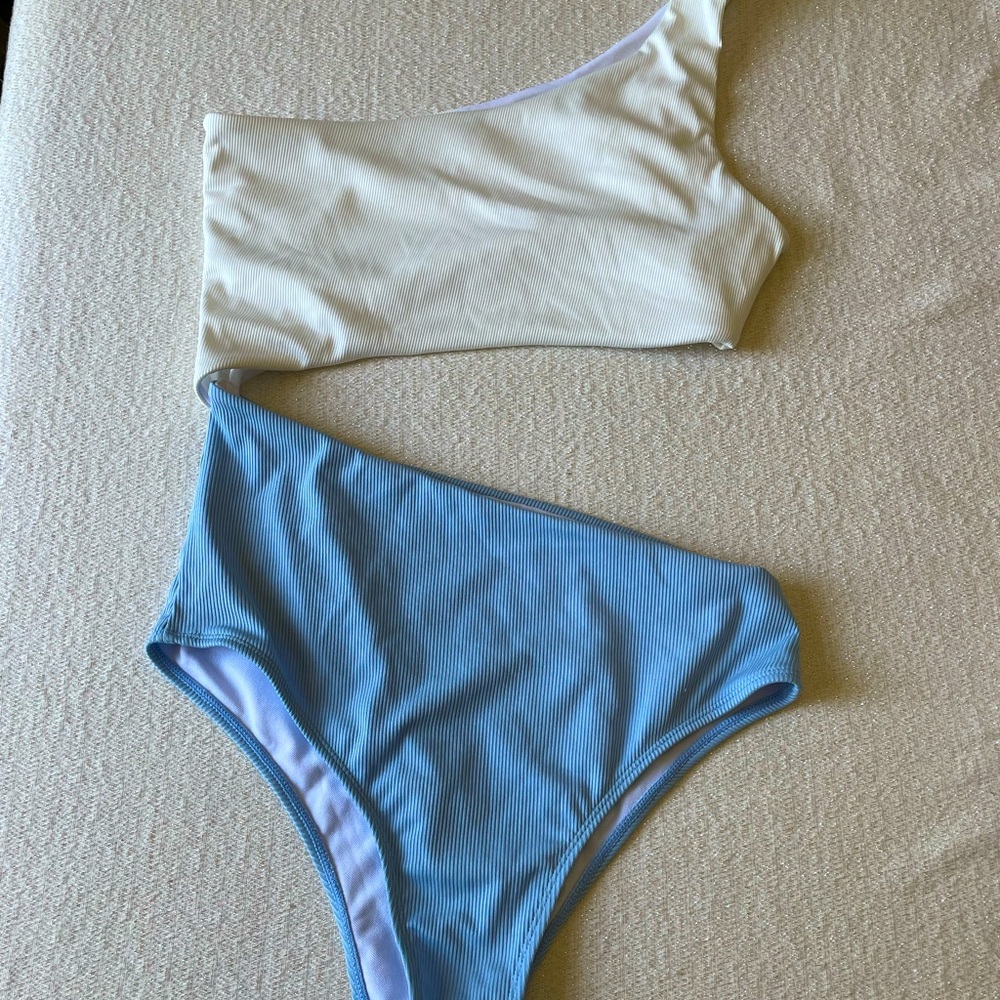 Cutout one piece